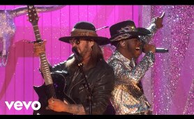 Lil Nas X - Old Town Road / Rodeo (ft. Nas) (LIVE at the 62nd Grammys)